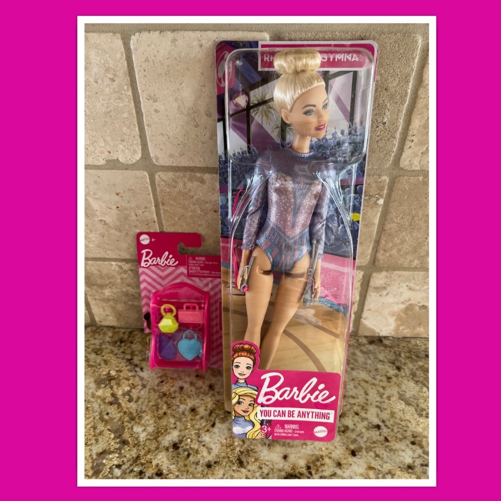 BARBIE DOLL RHYTHMIC GYMNAST NEW YOU CAN BE ANYTHING + 4 BARBIE PURSES NEW!